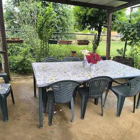 Apartment Large For 8 People Valbandon